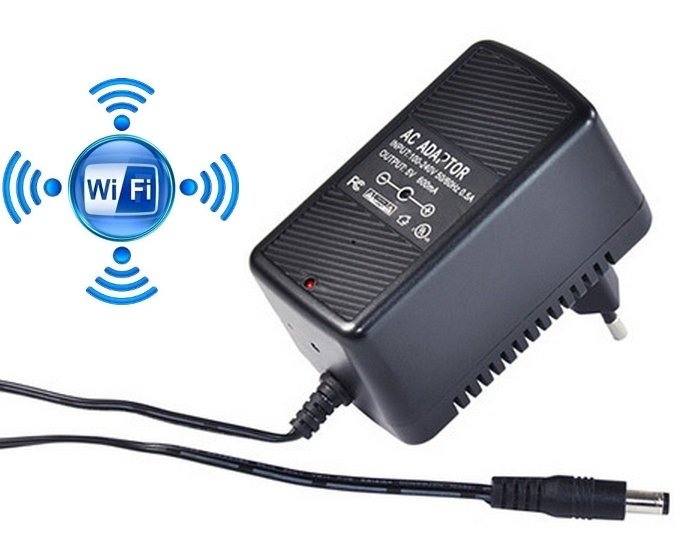 Telecamera spia HD WiFi in adattatore di rete