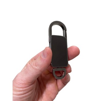 Registratore vocale digitale in un moschettone 8GB