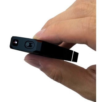 Mini telecamera Wi-Fi con rilevamento del movimento nella chiave USB UC-80