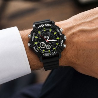 Orologio spia G-SKOOH con telecamera IR da 32 GB