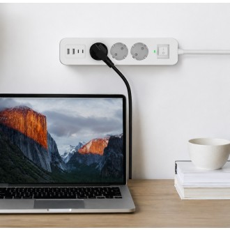 Intercettazione GSM in una prolunga a 3 prese con 4 porte USB