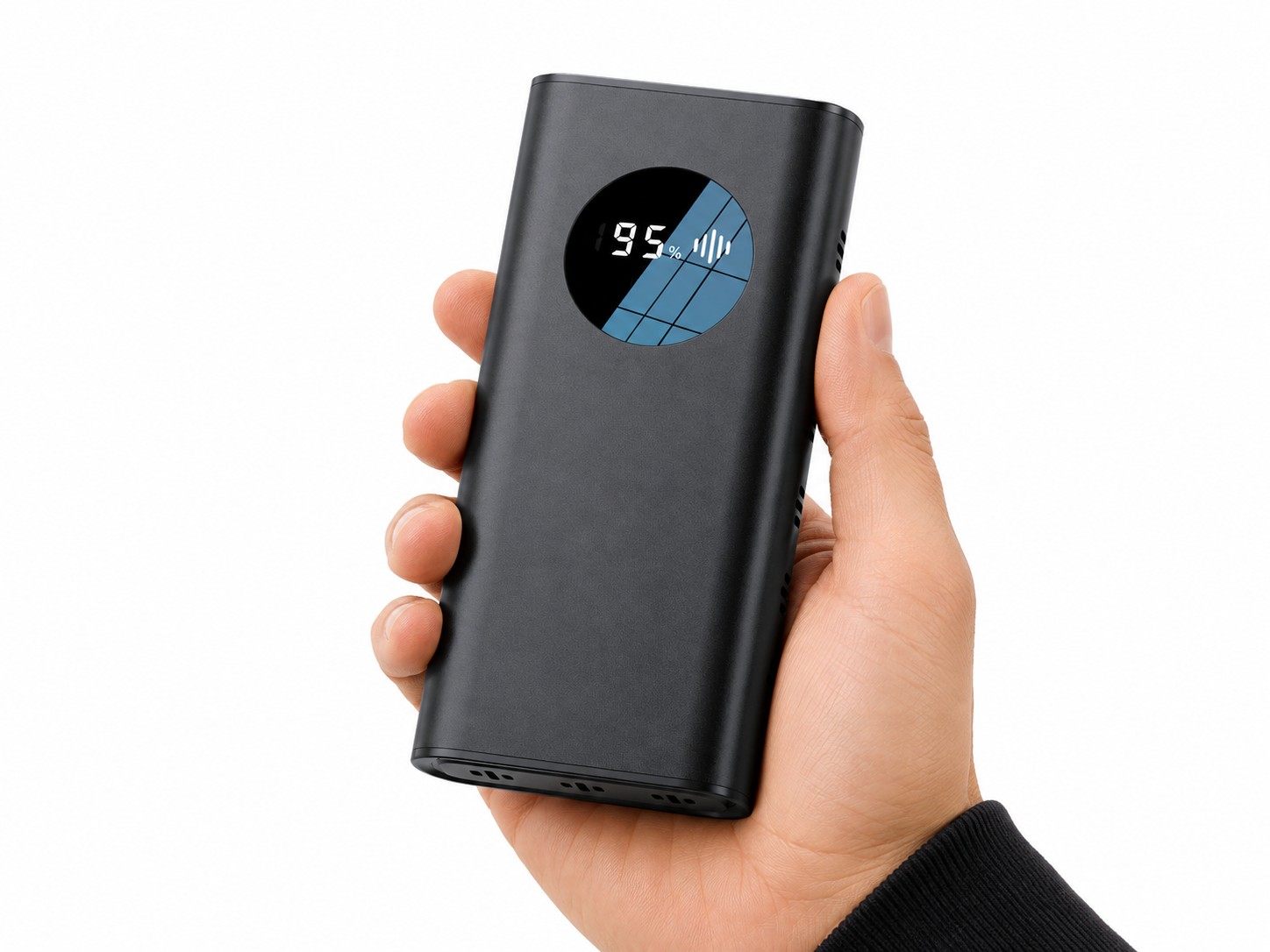 Power bank nera in mano